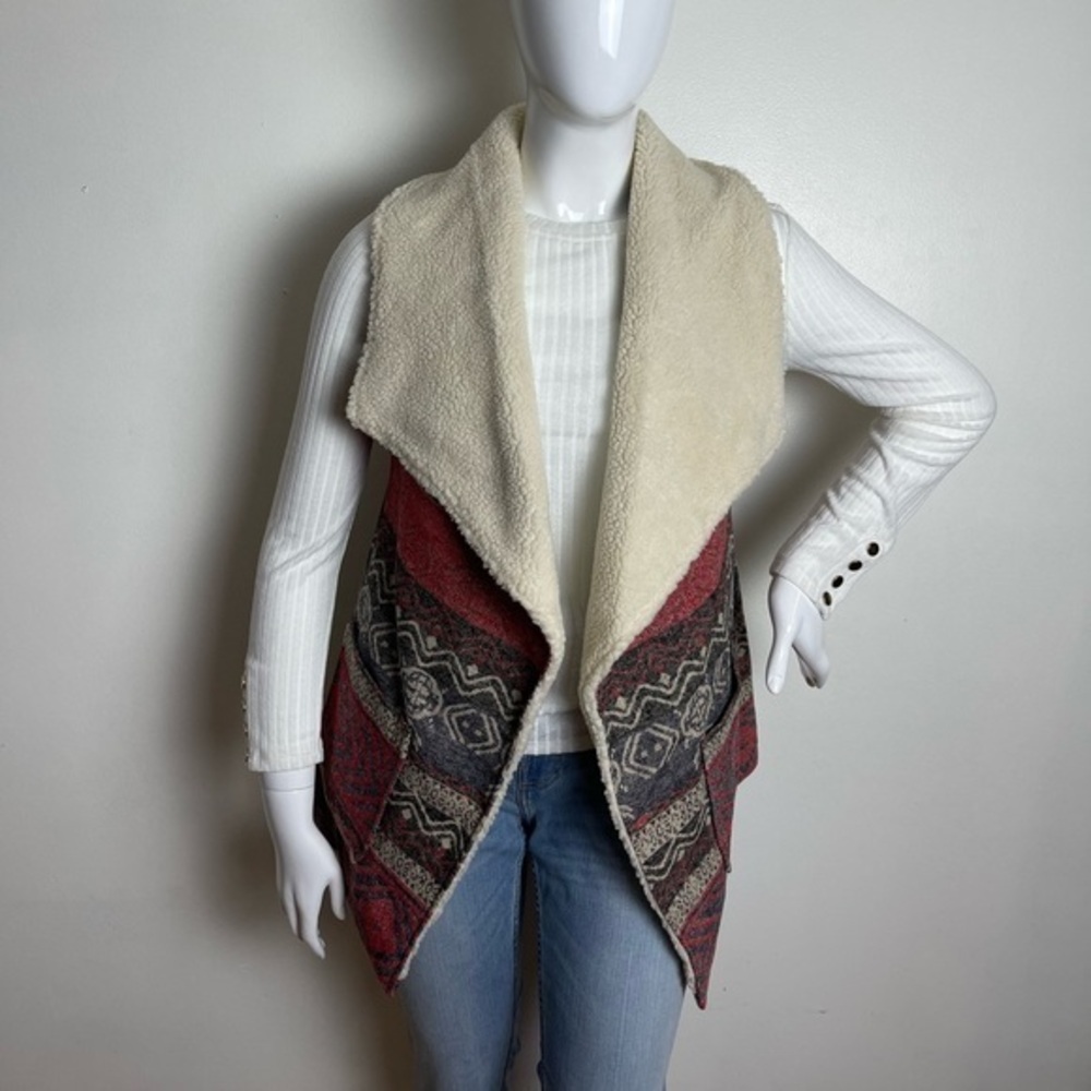 ⭐️New Me Jane Super Soft Faux Fur Vest